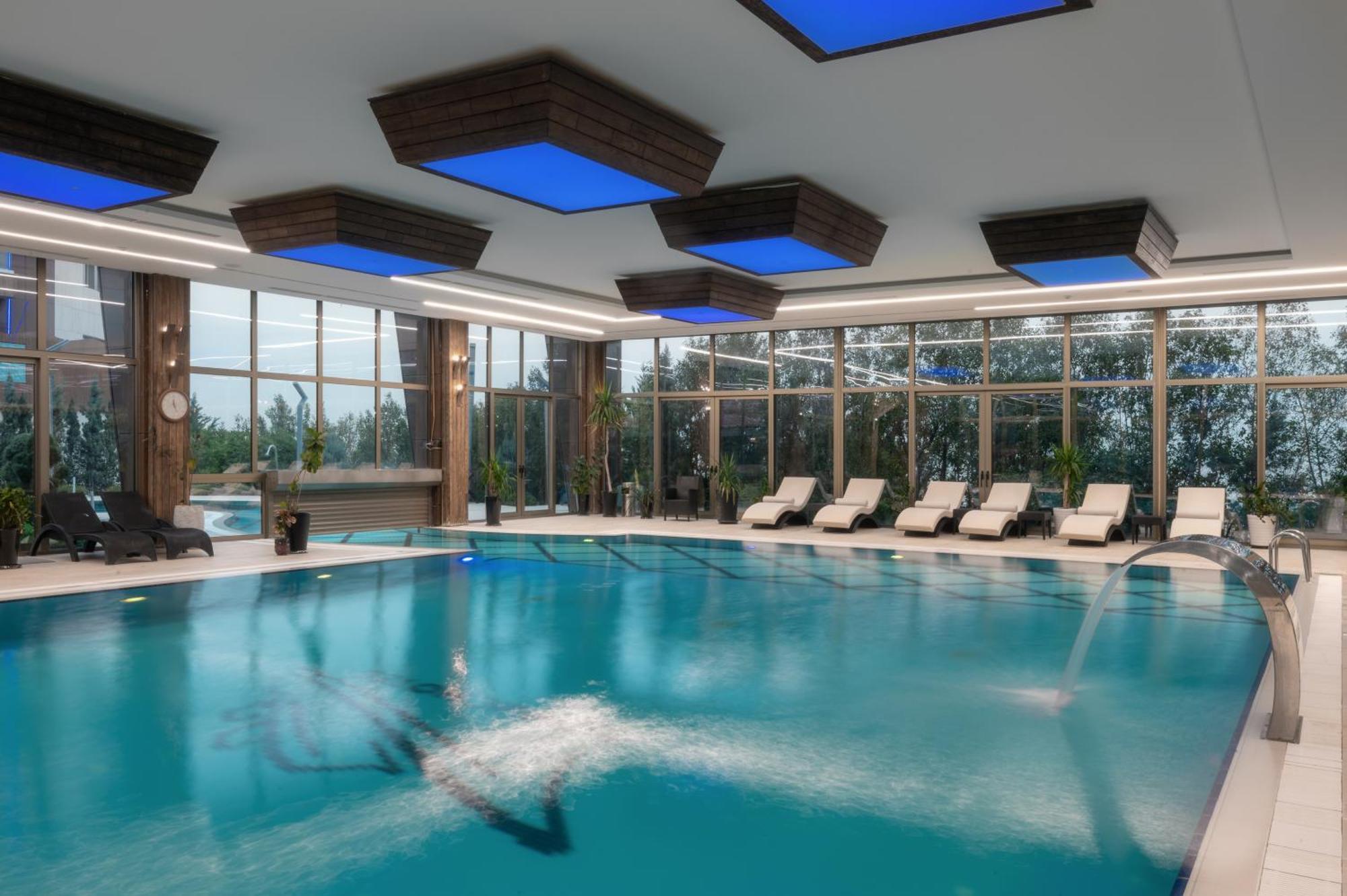 Titanic Hotel & Spa Sulaymaniyah Ngoại thất bức ảnh Spa