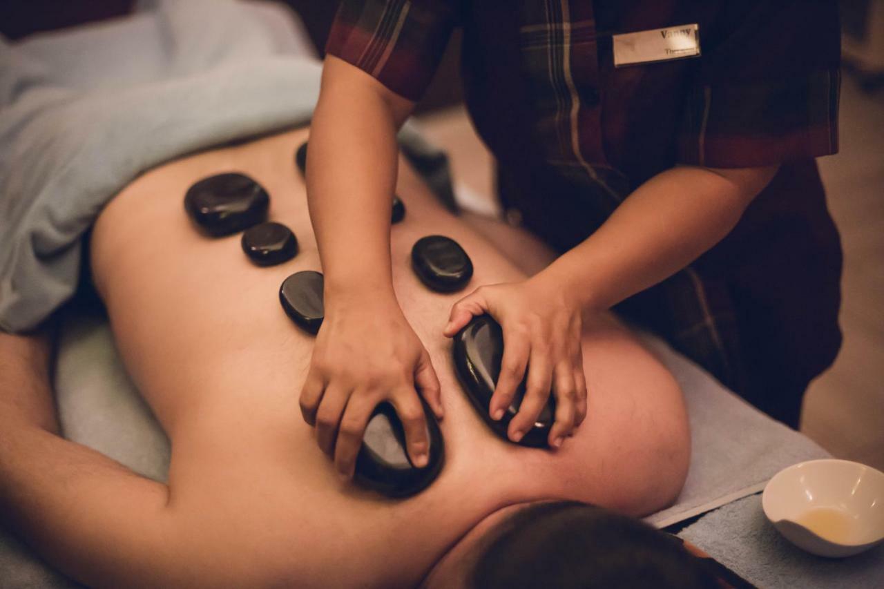 Titanic Hotel & Spa Sulaymaniyah Ngoại thất bức ảnh Hot stone massage