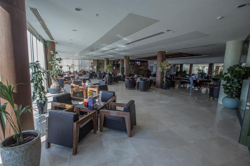 Titanic Hotel & Spa Sulaymaniyah Ngoại thất bức ảnh Business lounge at the airport